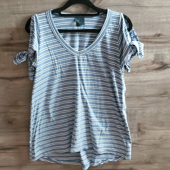 Anthro Left of Center tie sleeve blue tee - Picture 2 of 8